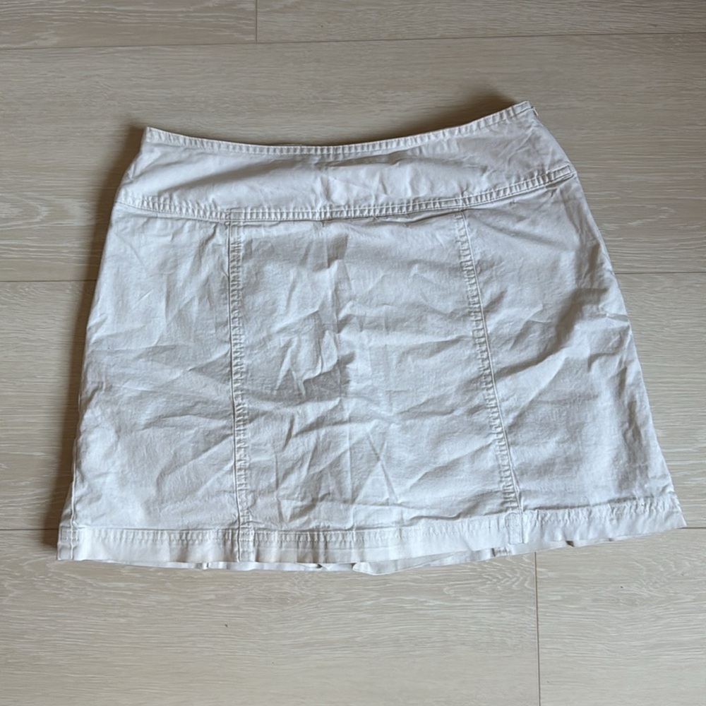St. John's Bay White Skort